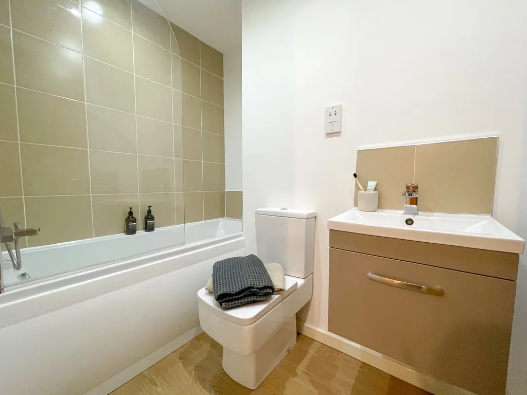 4368d6871744b7410593763b3a90e7674abe3185