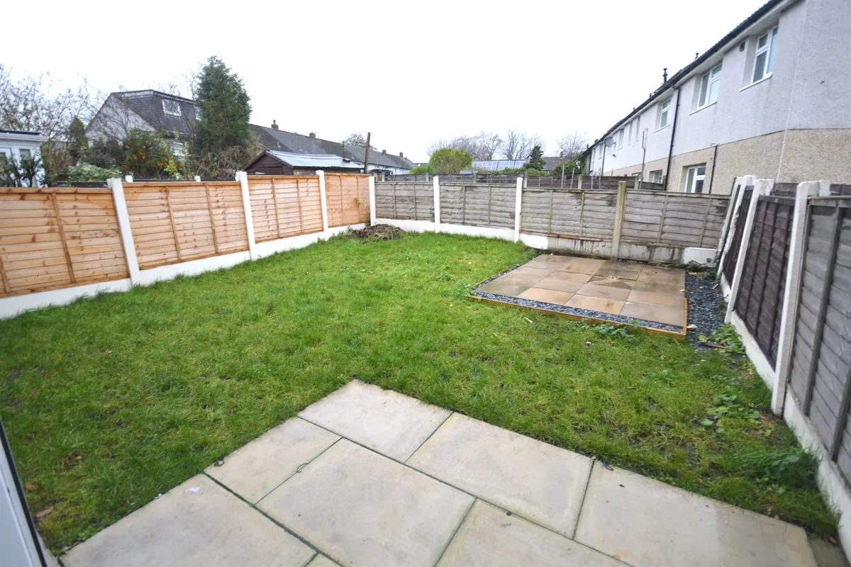 4af215882cf9b150a6c82bedab284711e327aa91